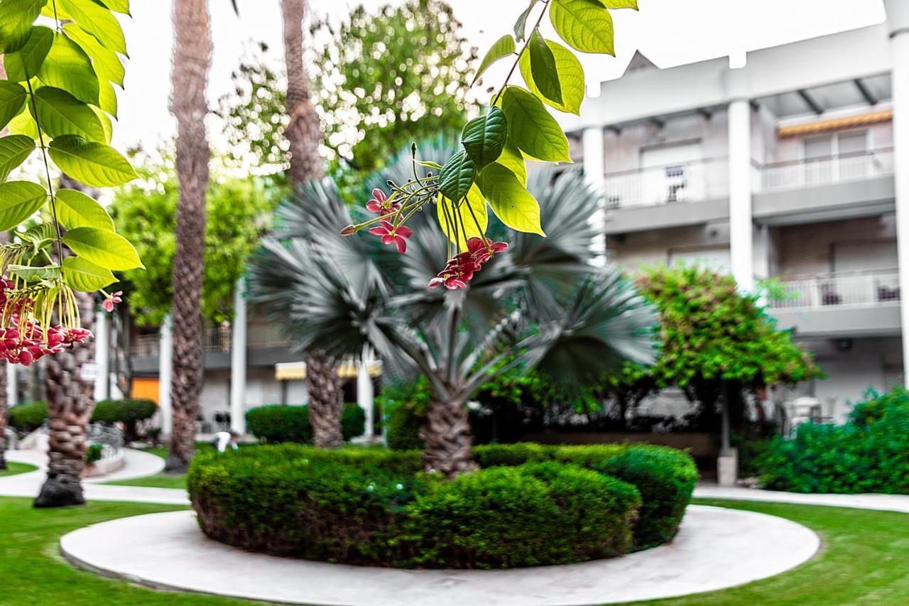 דירת גן פונה לבריכה - Pool Garden View Eilat Apartment Exterior photo